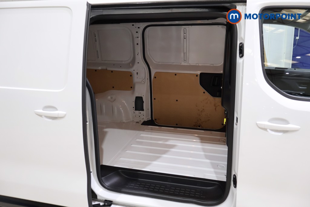 Citroen Dispatch Driver Manual Diesel Panel Van - Stock Number (1618475) - 3rd supplementary image