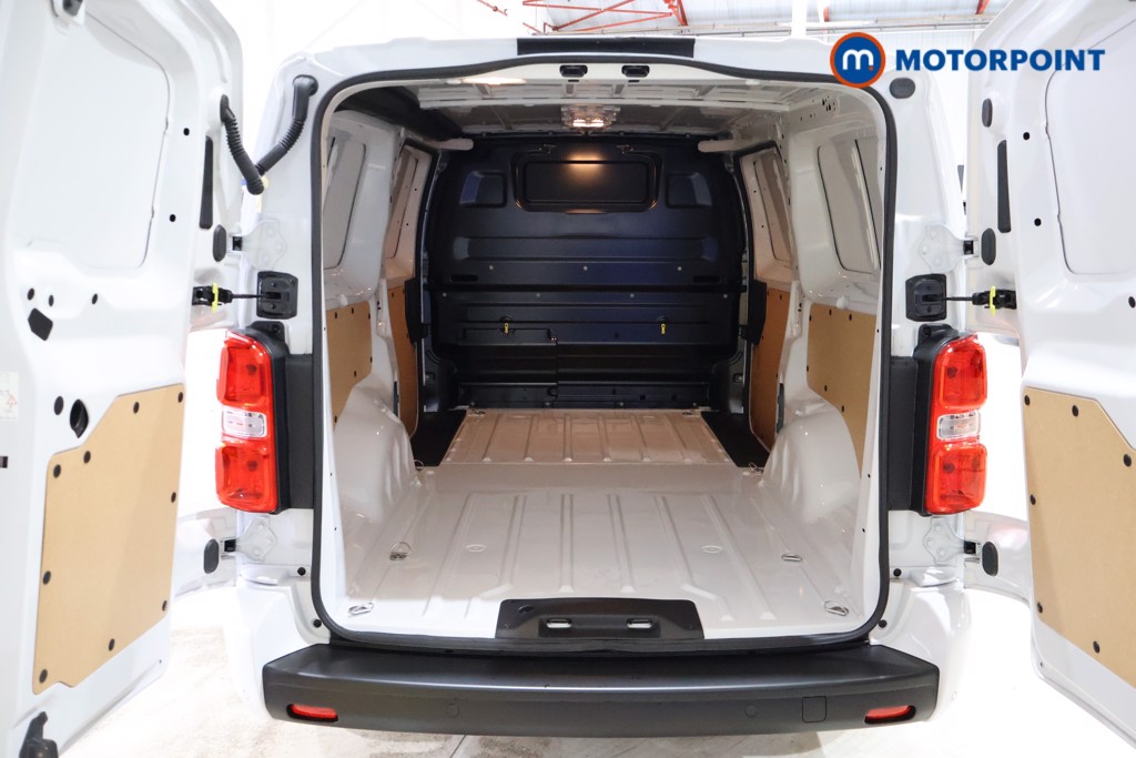 Citroen Dispatch Driver Manual Diesel Panel Van - Stock Number (1618475) - 1st supplementary image