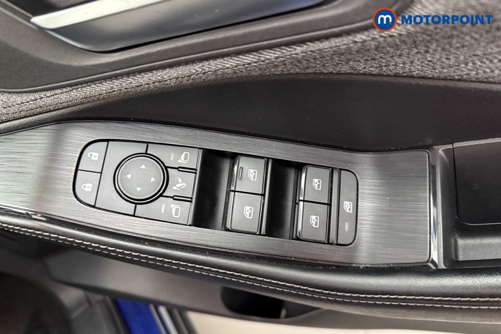 Nissan X-Trail N-Connecta Automatic Petrol-Electric Hybrid SUV - Stock Number (1620970) - 6th supplementary image