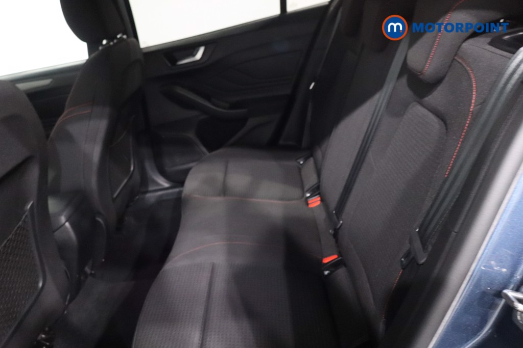 Ford Focus St-Line Manual Petrol Hatchback - Stock Number (1622280) - 5th supplementary image