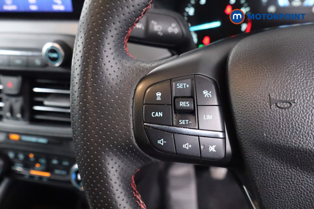 Ford Focus St-Line Manual Petrol Hatchback - Stock Number (1622280) - 7th supplementary image