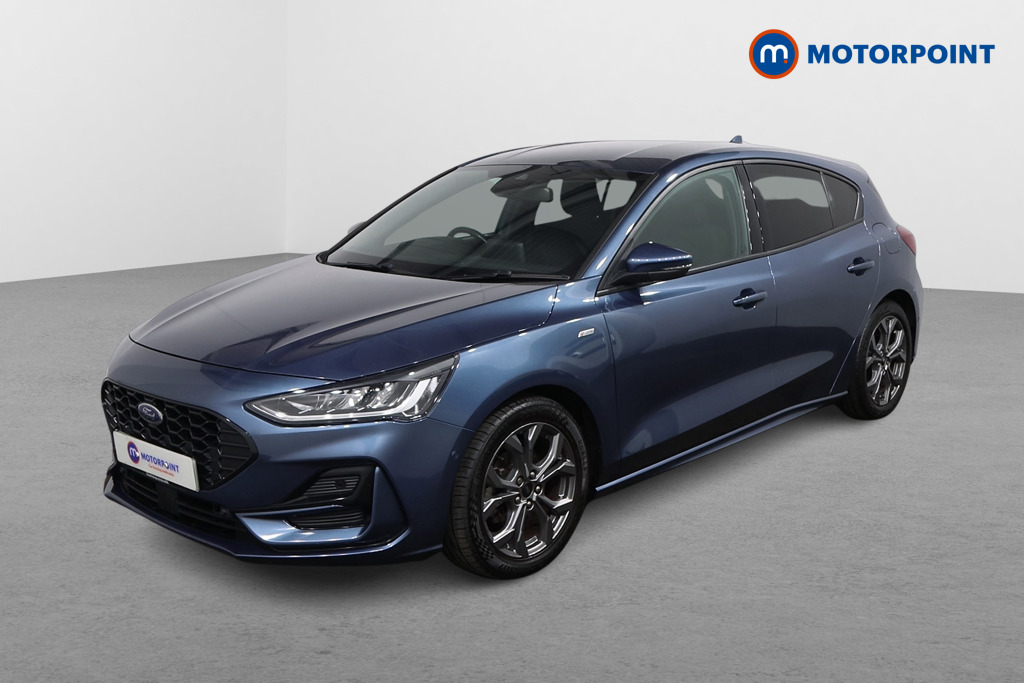 Ford Focus St-Line Manual Petrol Hatchback - Stock Number (1622280) - Passenger side front corner