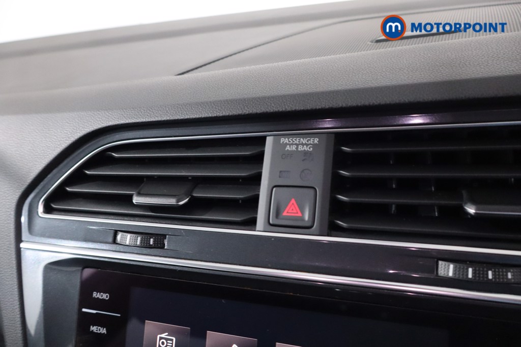 Volkswagen Tiguan Allspace Life Manual Petrol SUV - Stock Number (1622603) - 20th supplementary image