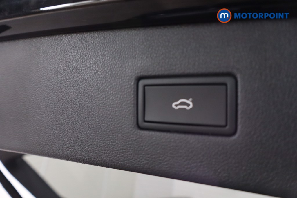 Volkswagen Tiguan Allspace Life Manual Petrol SUV - Stock Number (1622603) - 38th supplementary image