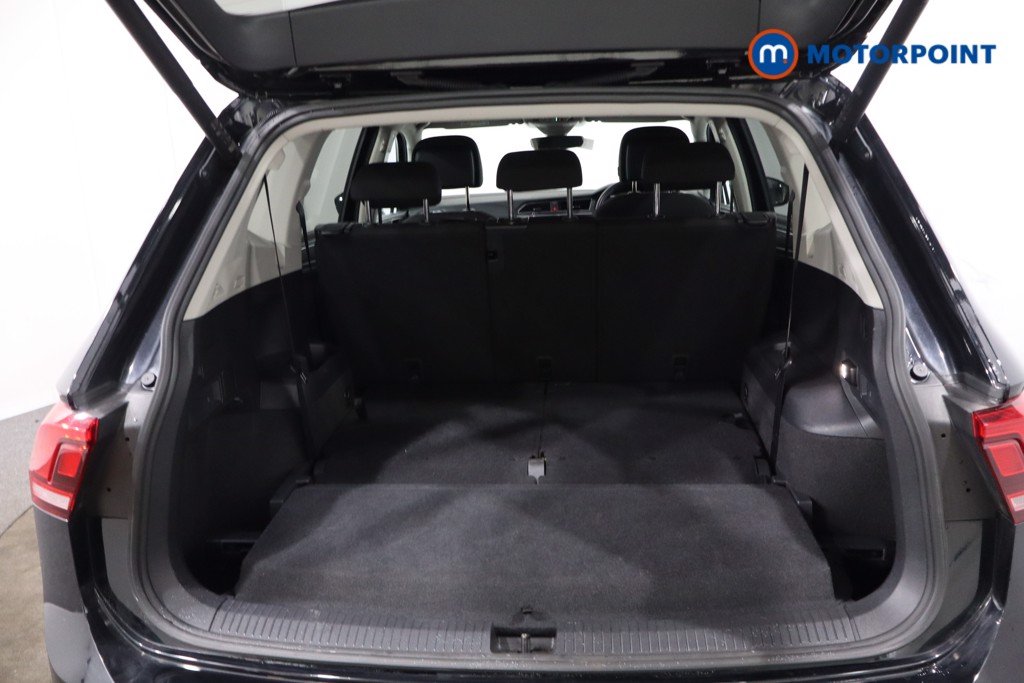 Volkswagen Tiguan Allspace Life Manual Petrol SUV - Stock Number (1622603) - 39th supplementary image