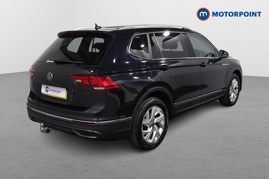Volkswagen Tiguan Allspace Life Manual Petrol SUV - Stock Number (1622603) - Drivers side rear corner