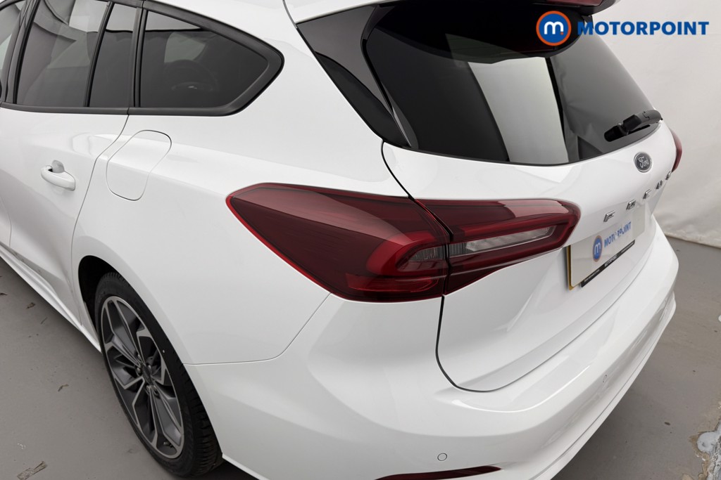 Ford Focus St-Line X Automatic Petrol Estate - Stock Number (1622837) - 18th supplementary image