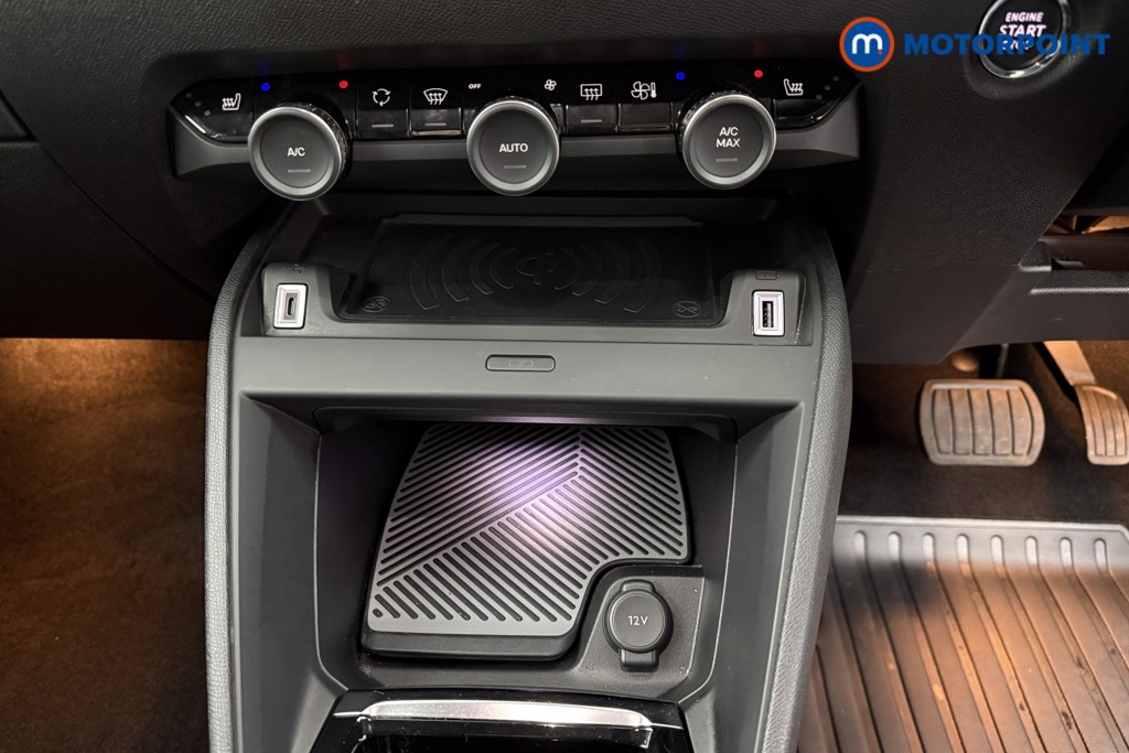 Citroen C4 Shine Plus Automatic Electric Hatchback - Stock Number (1623758) - 8th supplementary image