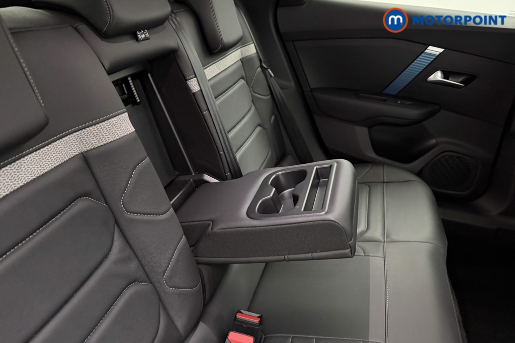 Citroen C4 Shine Plus Automatic Electric Hatchback - Stock Number (1623758) - 17th supplementary image