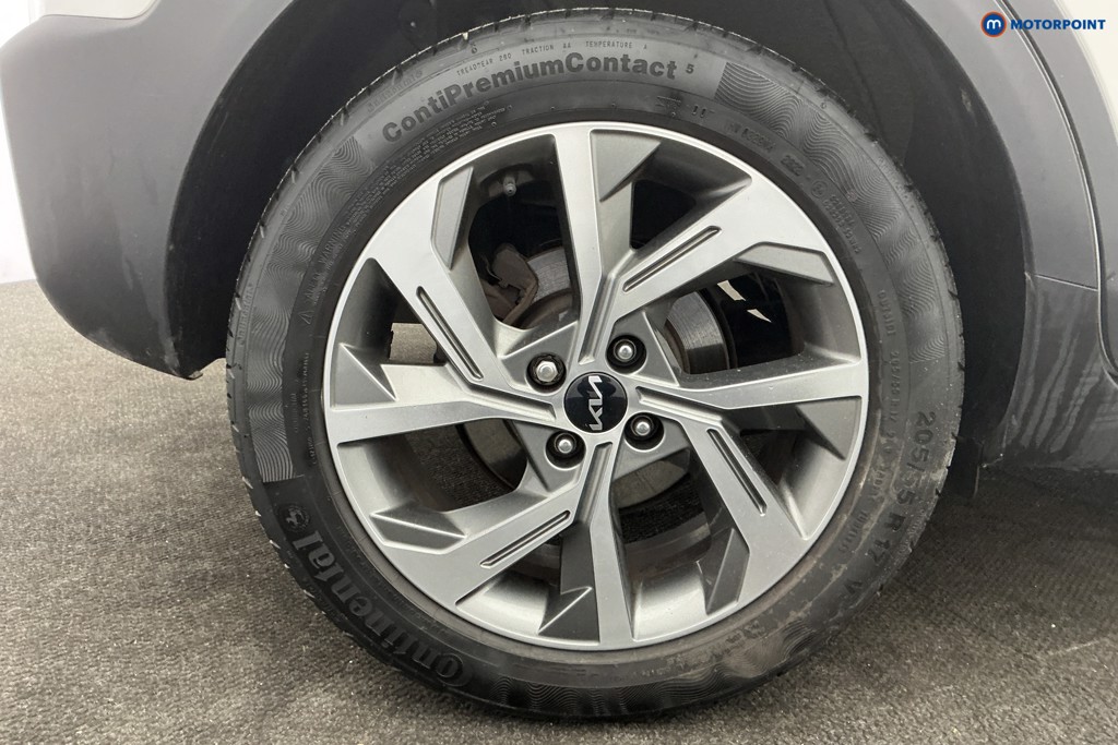 KIA Stonic Gt-Line Manual Petrol SUV - Stock Number (1623888) - 33rd supplementary image