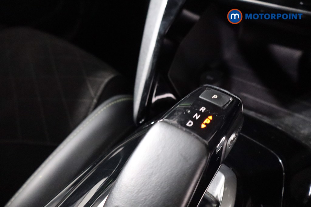 Peugeot 2008 Gt Premium Automatic Petrol SUV - Stock Number (1624497) - 17th supplementary image