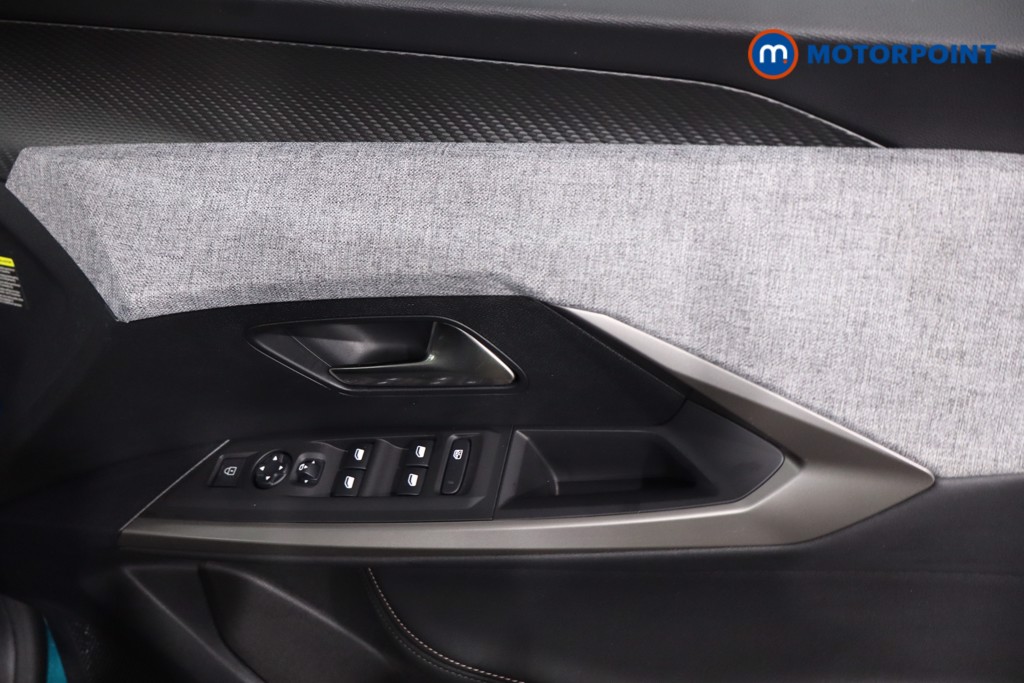 Peugeot 5008 Allure Automatic Petrol SUV - Stock Number (1624740) - 23rd supplementary image