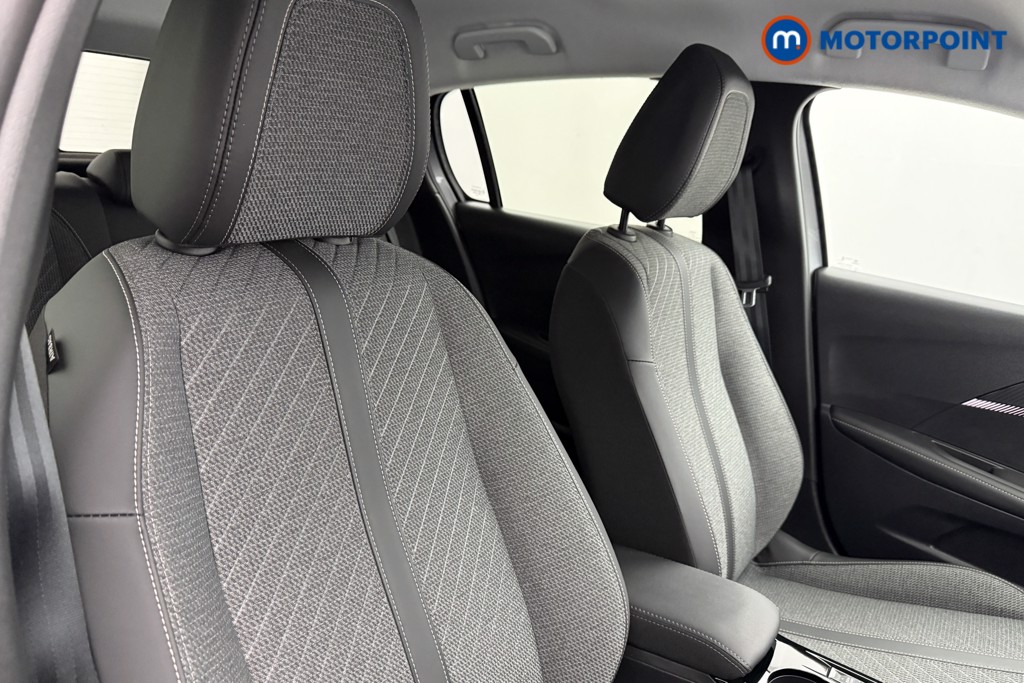 Peugeot 208 Allure Manual Petrol Hatchback - Stock Number (1624762) - 13th supplementary image