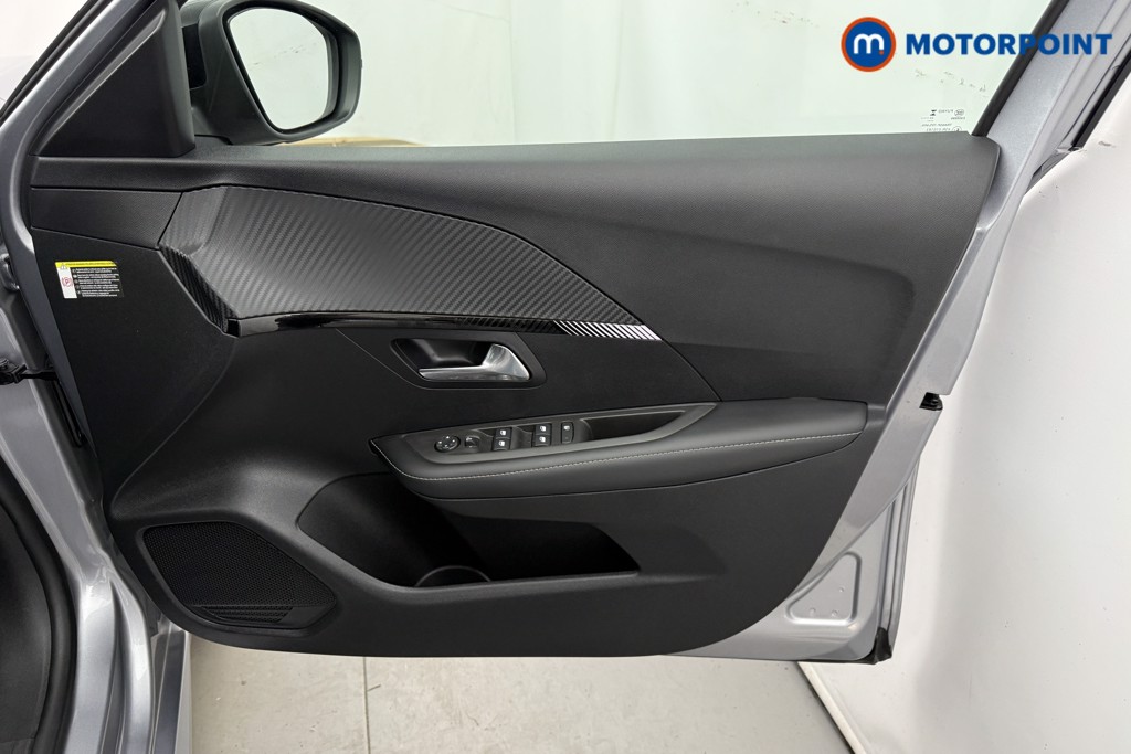 Peugeot 208 Allure Manual Petrol Hatchback - Stock Number (1624762) - 15th supplementary image