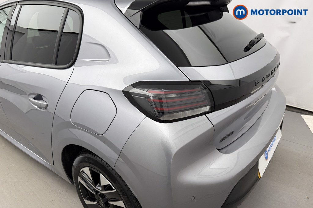 Peugeot 208 Allure Manual Petrol Hatchback - Stock Number (1624762) - 21st supplementary image