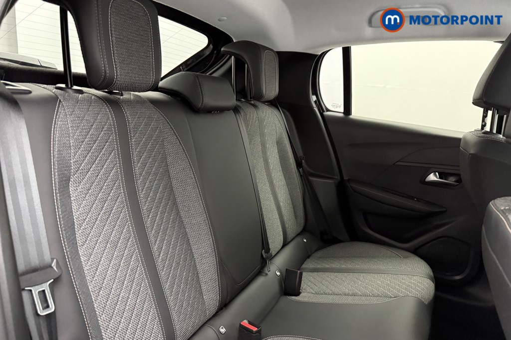 Peugeot 208 Allure Manual Petrol Hatchback - Stock Number (1624956) - 14th supplementary image