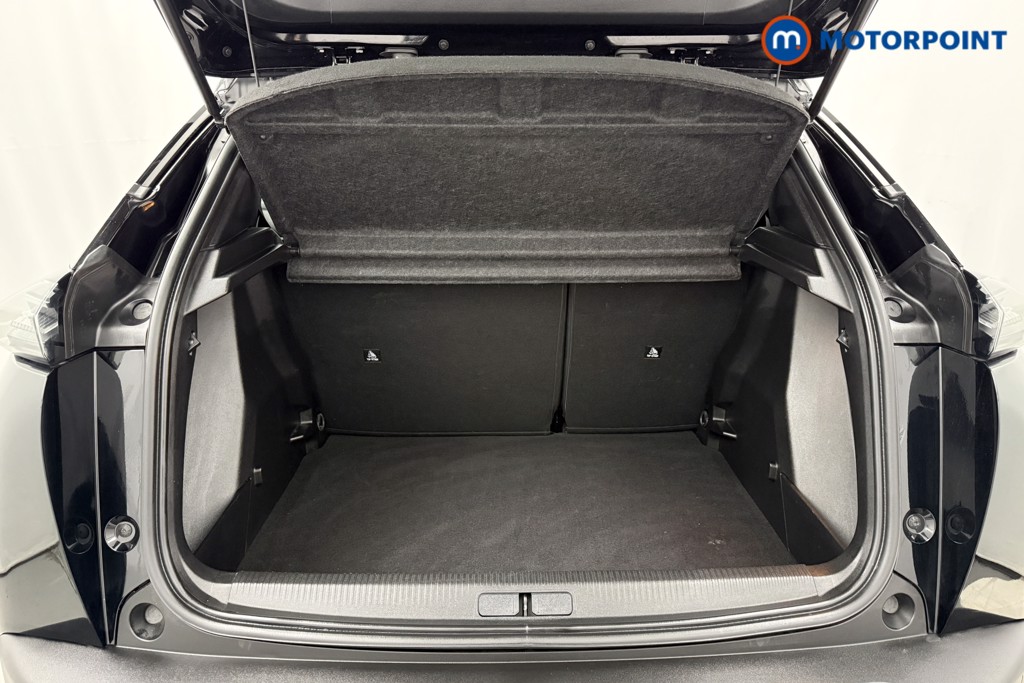 Peugeot 2008 Allure Manual Petrol SUV - Stock Number (1624996) - 19th supplementary image