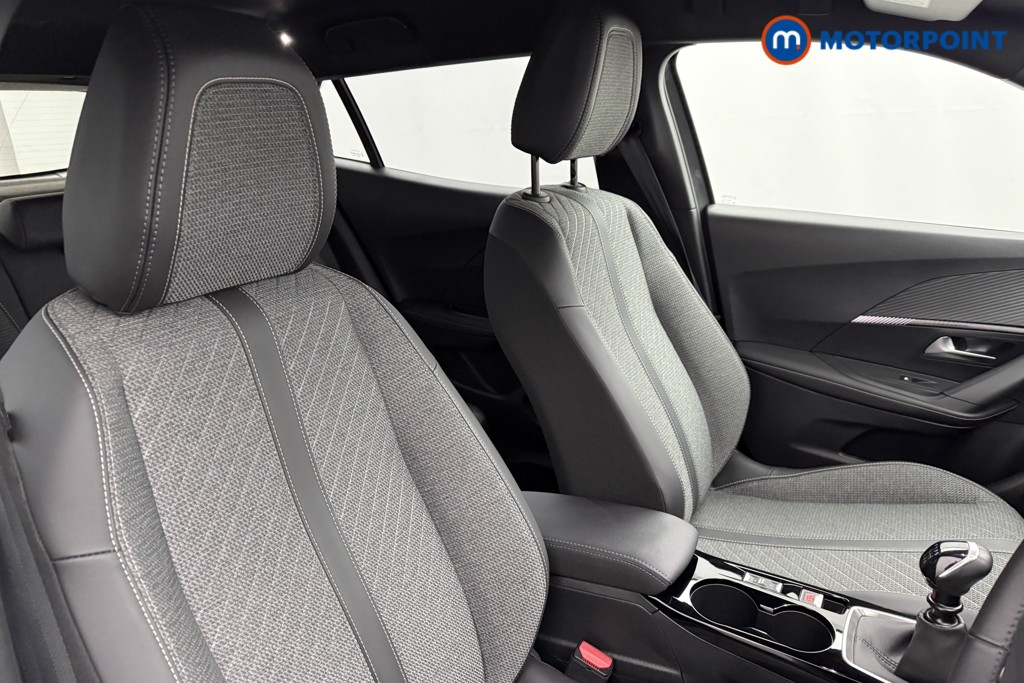 Peugeot 2008 Allure Manual Petrol SUV - Stock Number (1625014) - 11th supplementary image