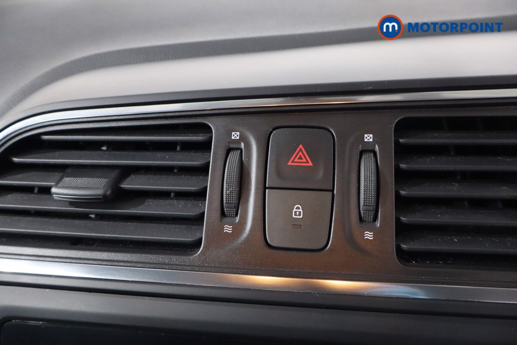 Renault Kadjar Equilibre Manual Petrol SUV - Stock Number (1625872) - 20th supplementary image
