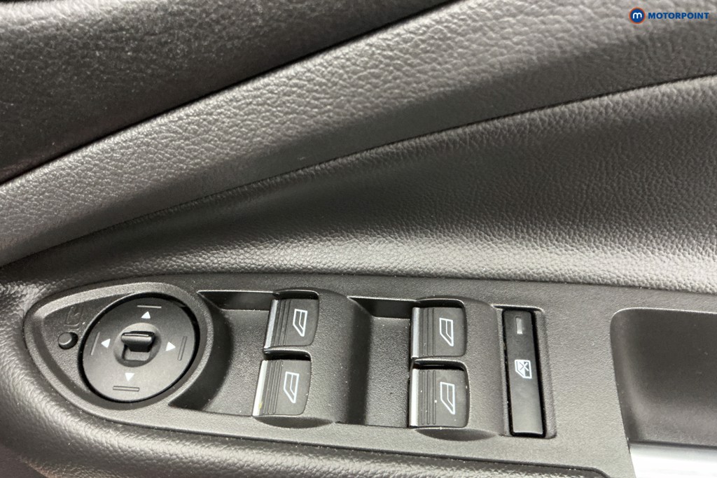 Ford Kuga St-Line X Automatic Petrol SUV - Stock Number (1628084) - 22nd supplementary image