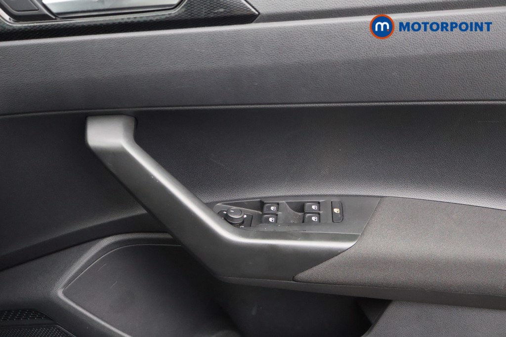 Volkswagen Polo Life Manual Petrol Hatchback - Stock Number (1628264) - 9th supplementary image