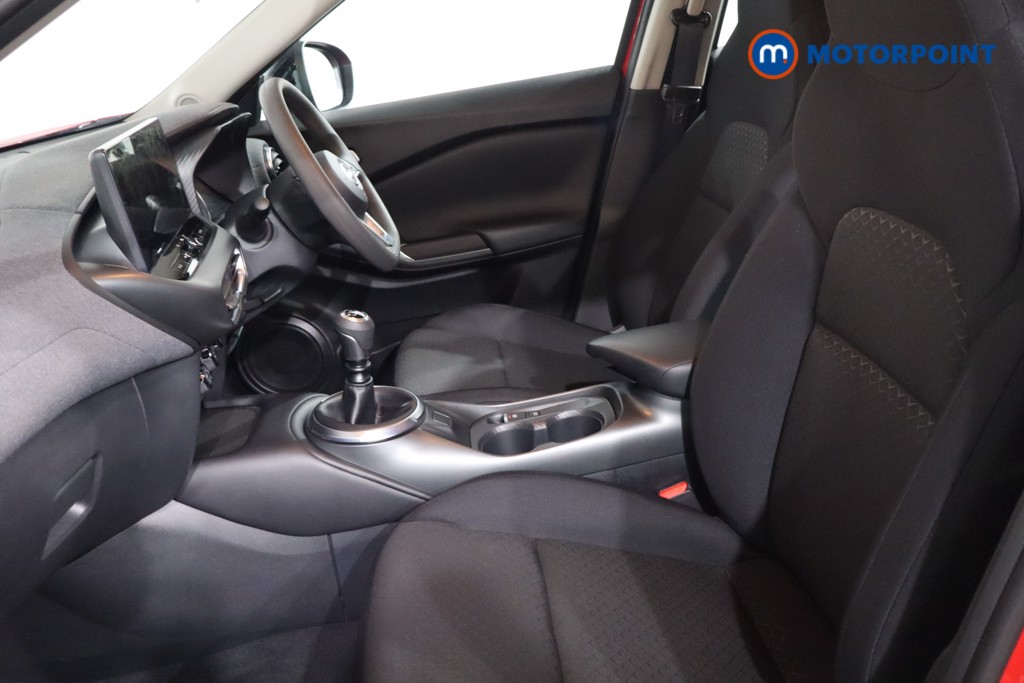 Nissan Juke Acenta Premium Manual Petrol SUV - Stock Number (1628973) - 4th supplementary image