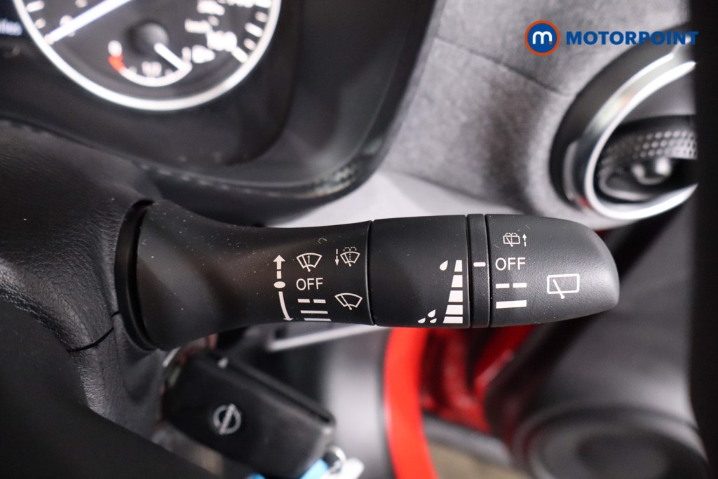Nissan Juke Acenta Premium Manual Petrol SUV - Stock Number (1628973) - 15th supplementary image