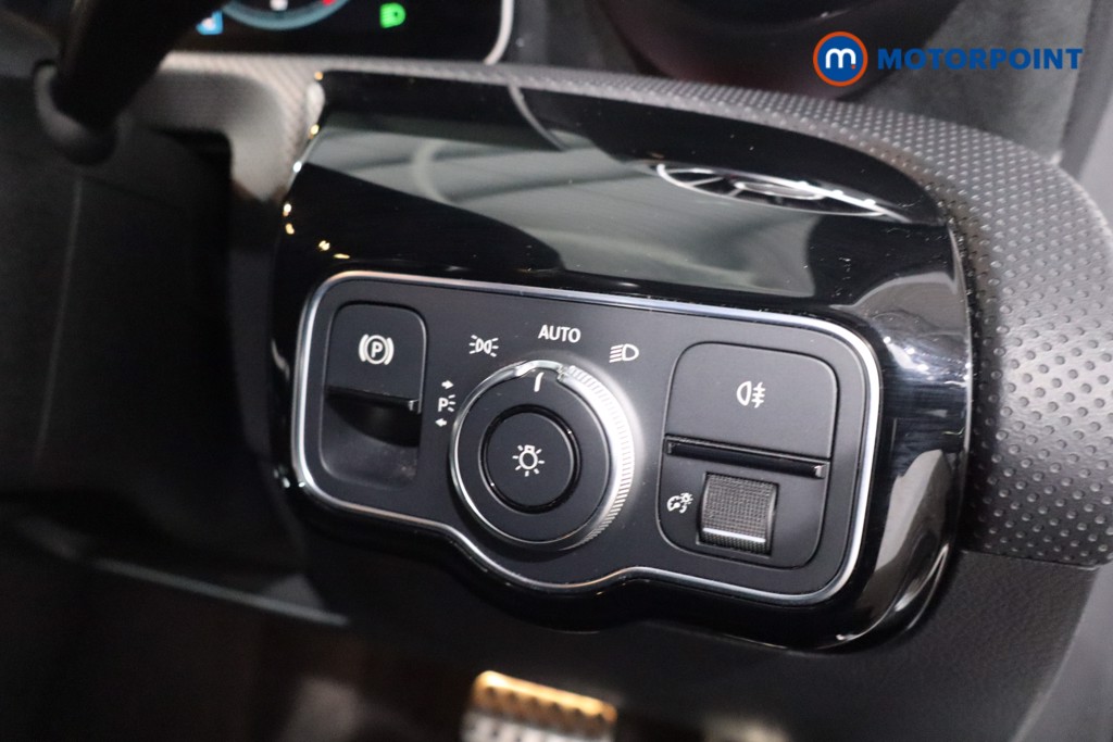 Mercedes-Benz A Class Amg Line Automatic Petrol Hatchback - Stock Number (1629001) - 17th supplementary image
