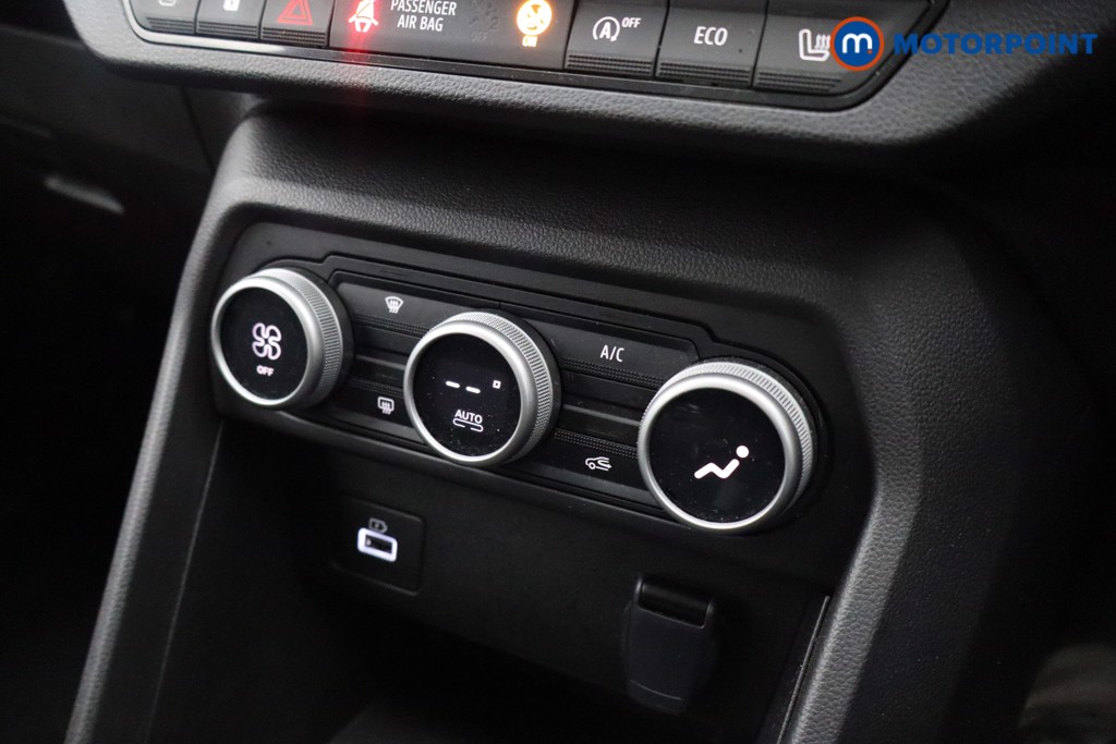 Dacia Sandero Stepway Journey Manual Petrol Hatchback - Stock Number (1629046) - 8th supplementary image