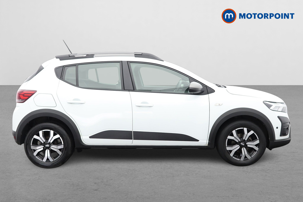 Dacia Sandero Stepway Journey Manual Petrol Hatchback - Stock Number (1629046) - Drivers side