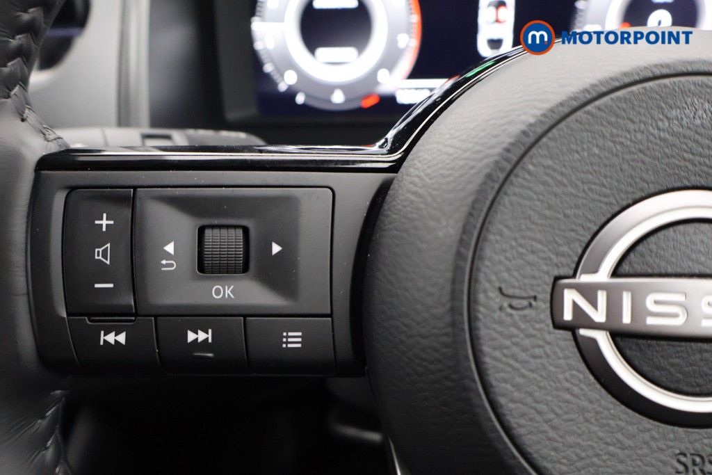 Nissan Qashqai N-Connecta Manual Petrol SUV - Stock Number (1630381) - 2nd supplementary image