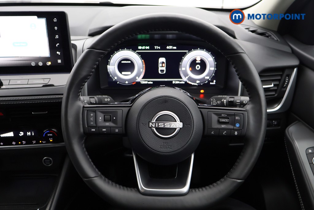 Nissan Qashqai N-Connecta Manual Petrol SUV - Stock Number (1630381) - 1st supplementary image