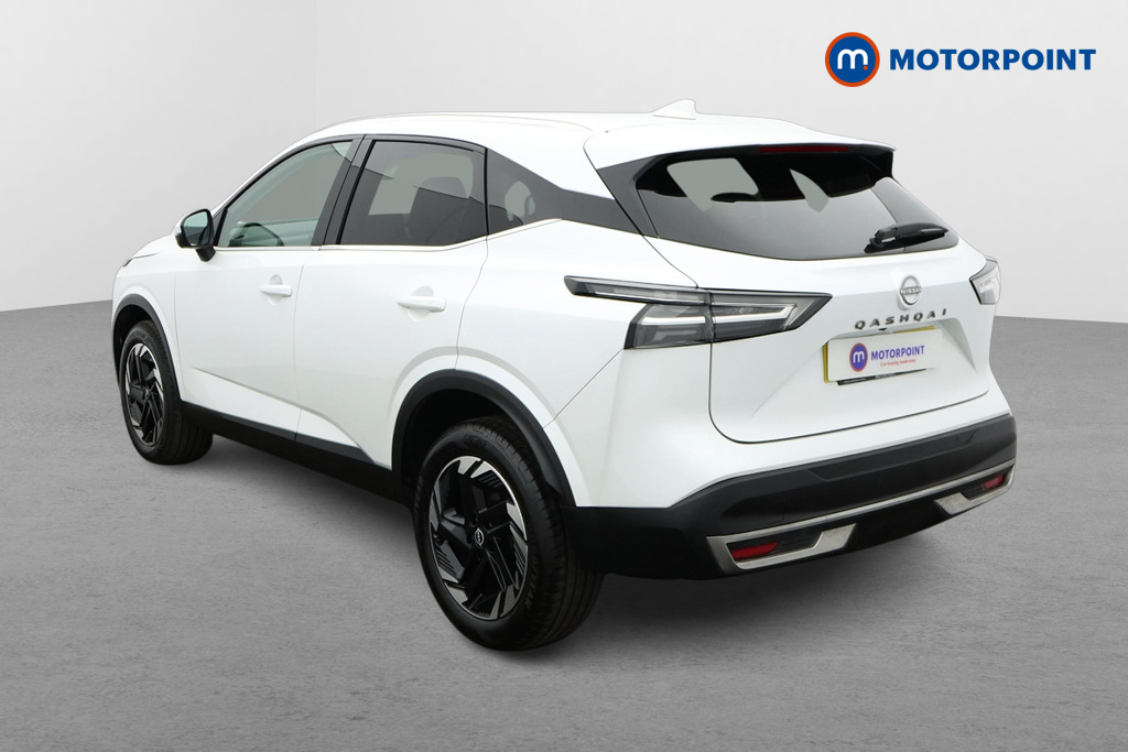 Nissan Qashqai N-Connecta Manual Petrol SUV - Stock Number (1630381) - Passenger side rear corner