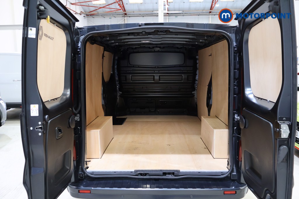 Renault Trafic Extra Sport Manual Diesel Panel Van - Stock Number (1630481) - 1st supplementary image
