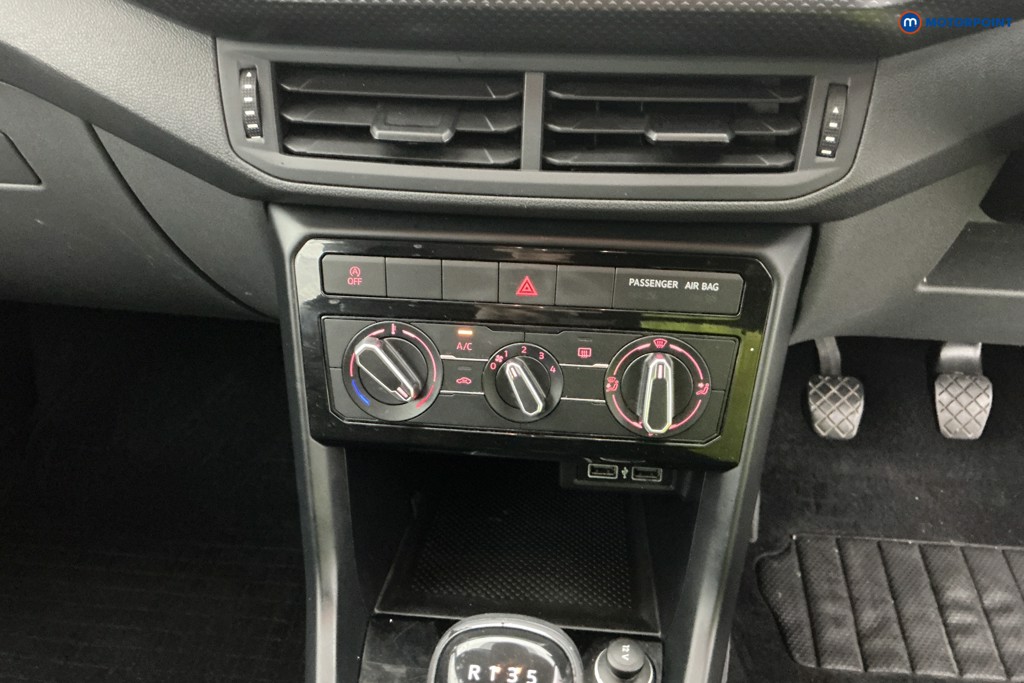 Volkswagen T-Cross SE Manual Petrol SUV - Stock Number (1622073) - 20th supplementary image