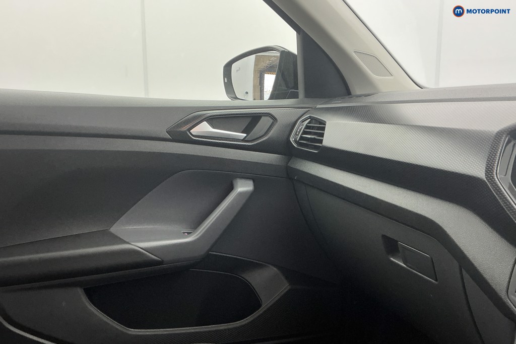 Volkswagen T-Cross SE Manual Petrol SUV - Stock Number (1622073) - 22nd supplementary image