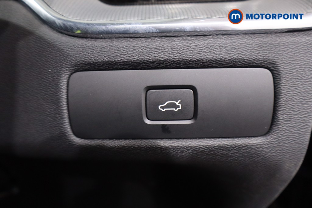 Volvo Xc60 Plus Automatic Diesel SUV - Stock Number (1623442) - 19th supplementary image