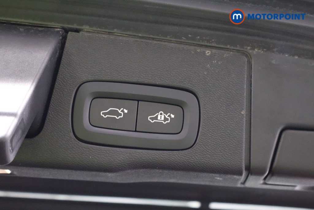 Volvo Xc60 Plus Automatic Diesel SUV - Stock Number (1623442) - 32nd supplementary image