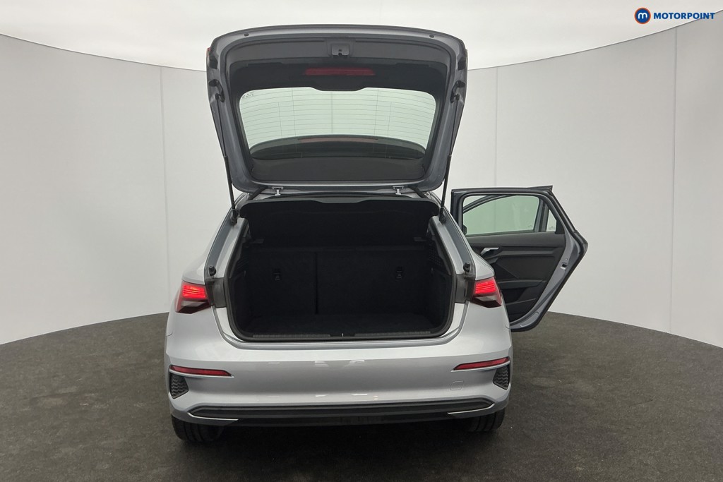 Audi A3 Technik Automatic Petrol Hatchback - Stock Number (1625071) - 4th supplementary image