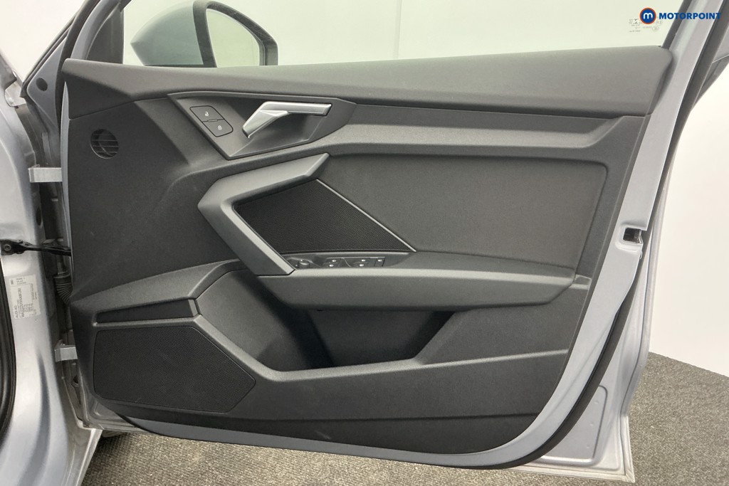 Audi A3 Technik Automatic Petrol Hatchback - Stock Number (1625071) - 28th supplementary image