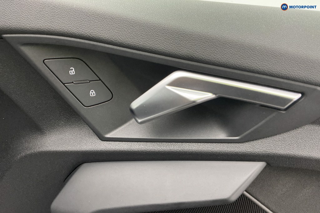 Audi A3 Technik Automatic Petrol Hatchback - Stock Number (1625071) - 30th supplementary image