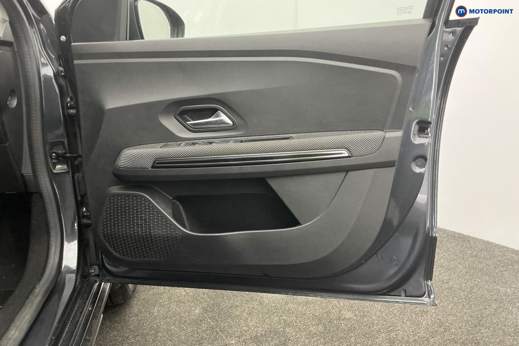 Dacia Jogger Extreme Se Manual Petrol People Carrier - Stock Number (1625523) - 30th supplementary image