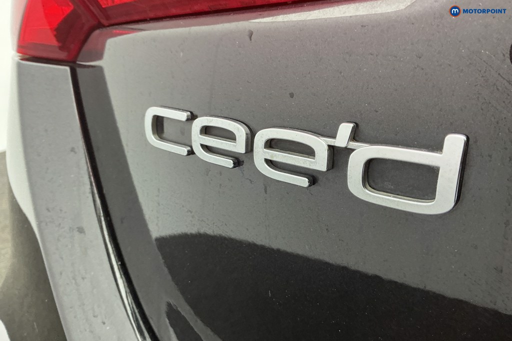 KIA Ceed Gt-Line Manual Petrol Hatchback - Stock Number (1627182) - 35th supplementary image