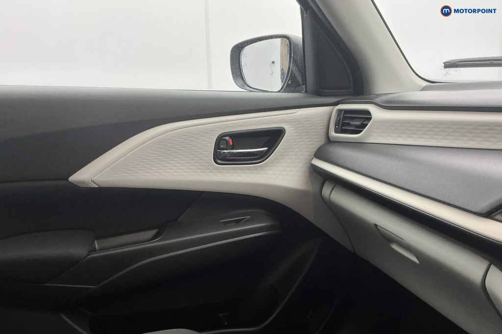 Suzuki Swift Motion Manual Petrol Hatchback - Stock Number (1627425) - 24th supplementary image