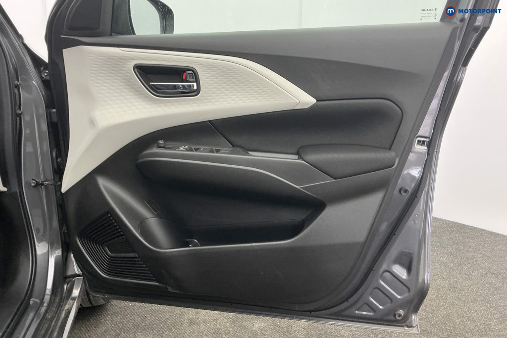 Suzuki Swift Motion Manual Petrol Hatchback - Stock Number (1627425) - 28th supplementary image