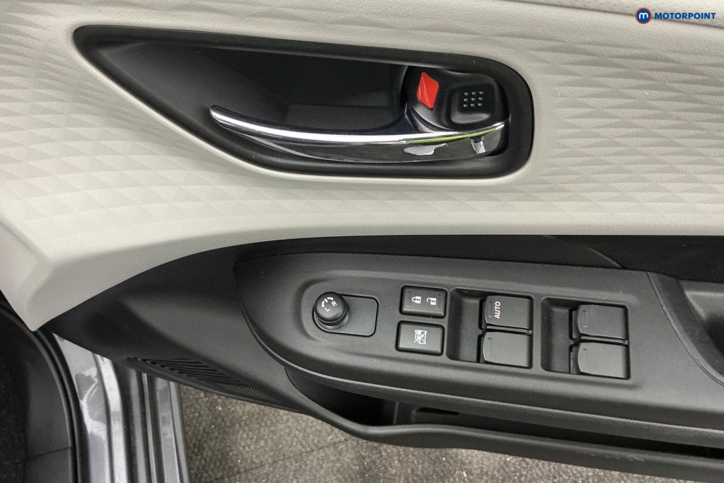 Suzuki Swift Motion Manual Petrol Hatchback - Stock Number (1627425) - 29th supplementary image