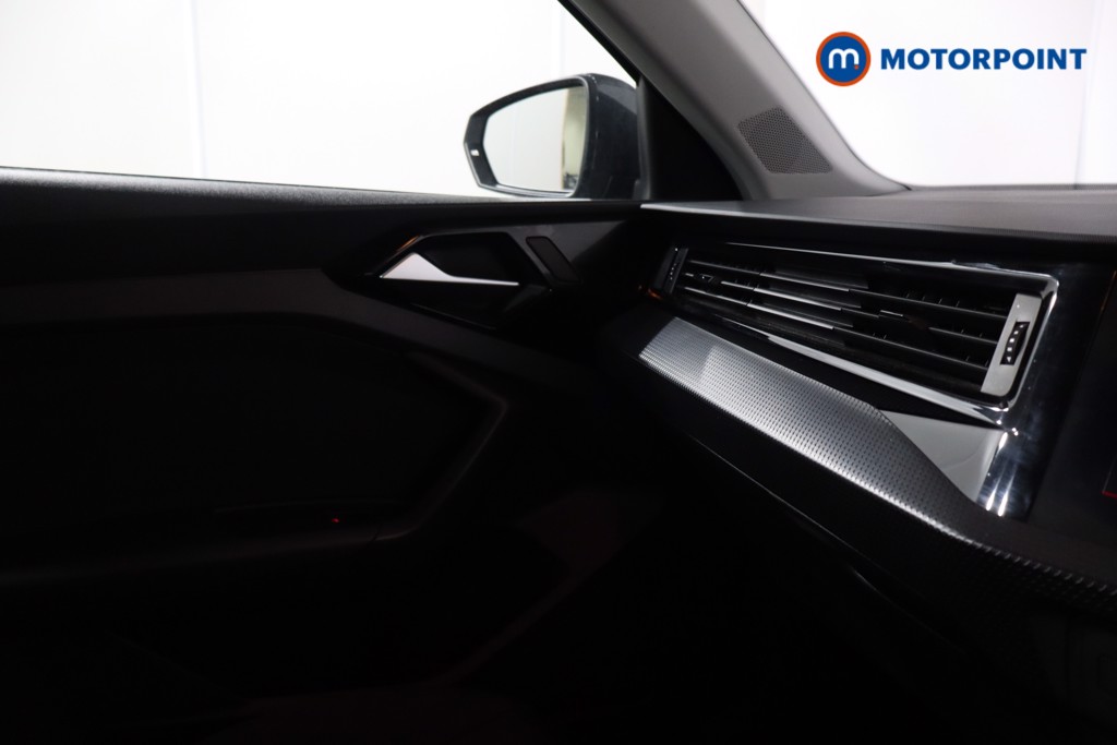 Audi A1 Technik Manual Petrol Hatchback - Stock Number (1628678) - 24th supplementary image