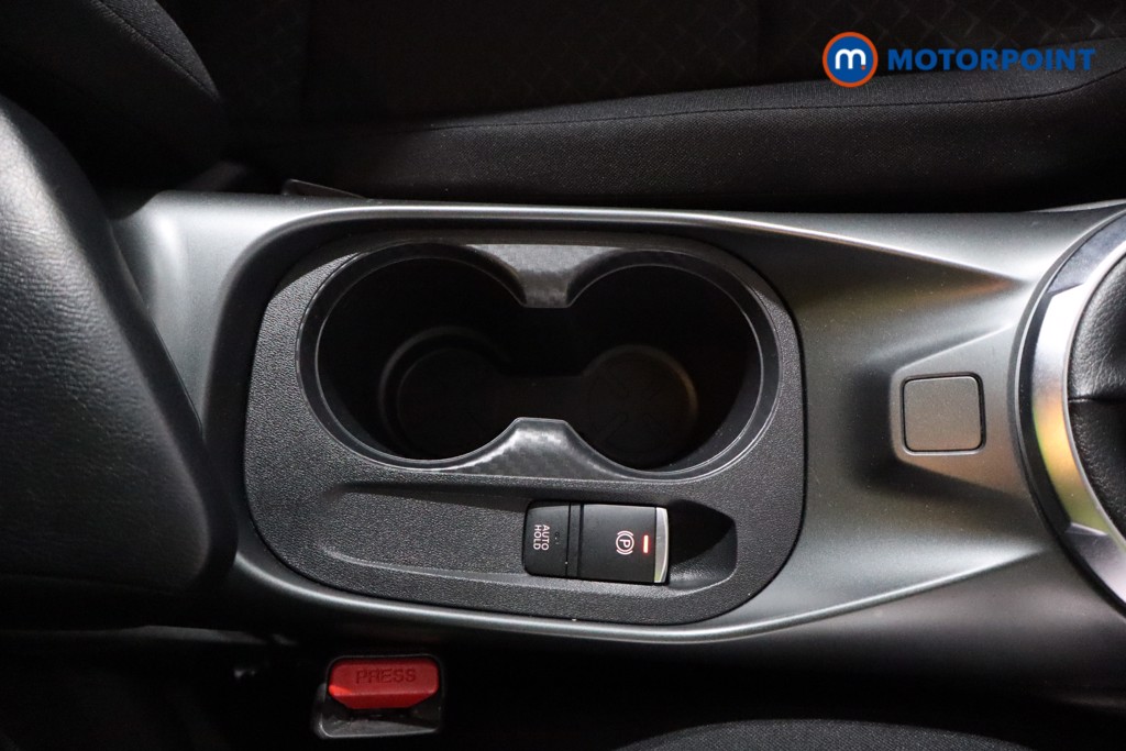 Nissan Juke Acenta Premium Manual Petrol SUV - Stock Number (1628963) - 18th supplementary image