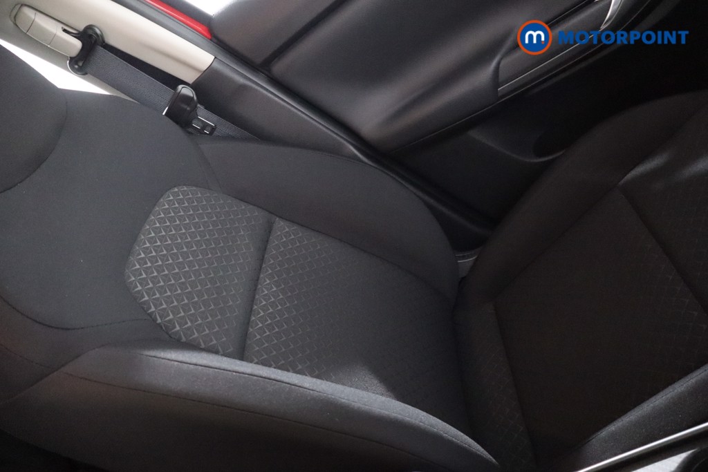 Nissan Juke Acenta Premium Manual Petrol SUV - Stock Number (1628963) - 24th supplementary image