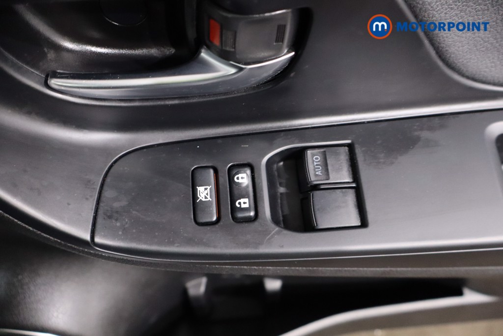 Toyota Yaris Y20 Manual Petrol Hatchback - Stock Number (1629177) - 22nd supplementary image